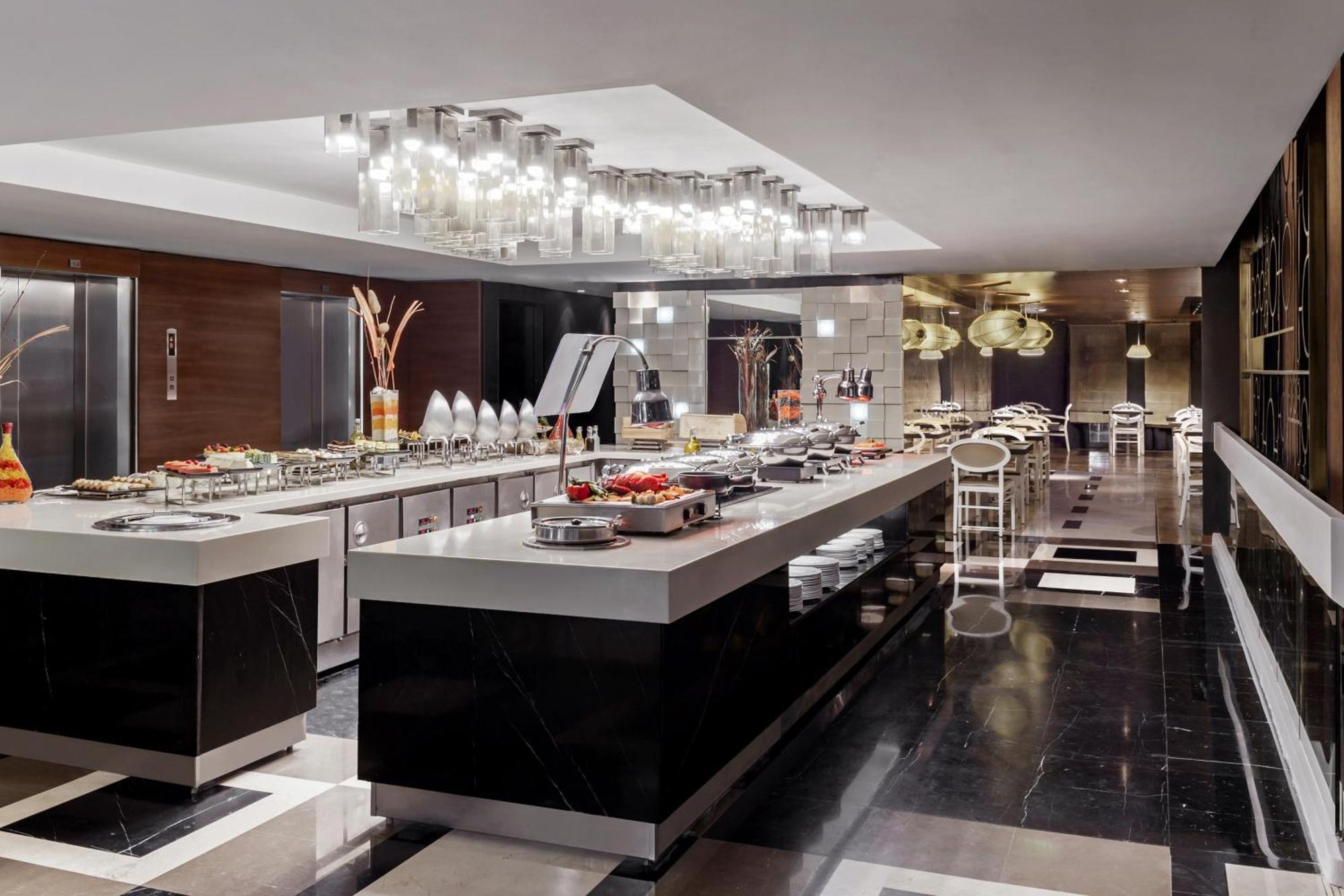 Four Points By Sheraton Doha Exterior foto
